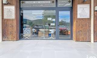 Commerce  49 m² à vendre à Sainte-Maxime (83120)