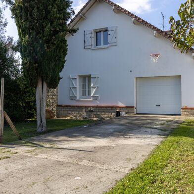 Maison 8 pièces 349000 €