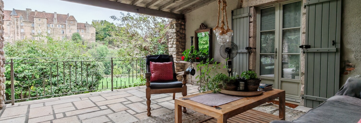 Maison 7 Pièces 239 m² à vendre à Saint-Silvain-Bas-le-Roc (23600)