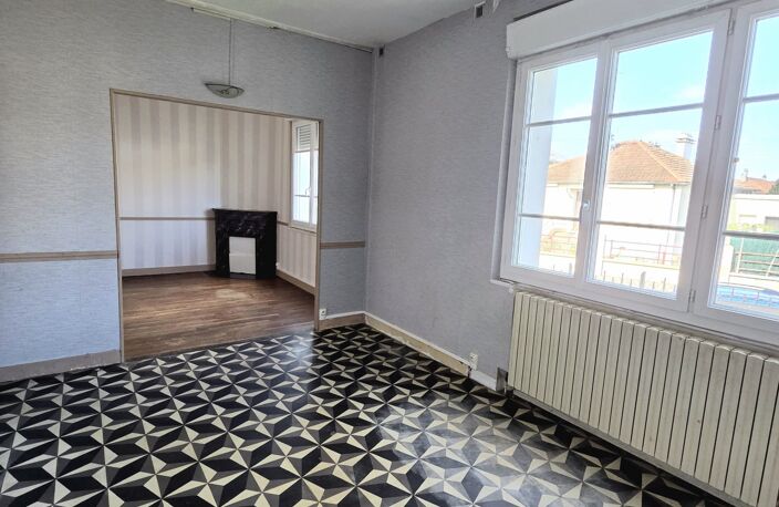 Vente Maison de ville 6 pièces — photo 2