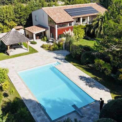 Maison 8 pièces 1155000 €