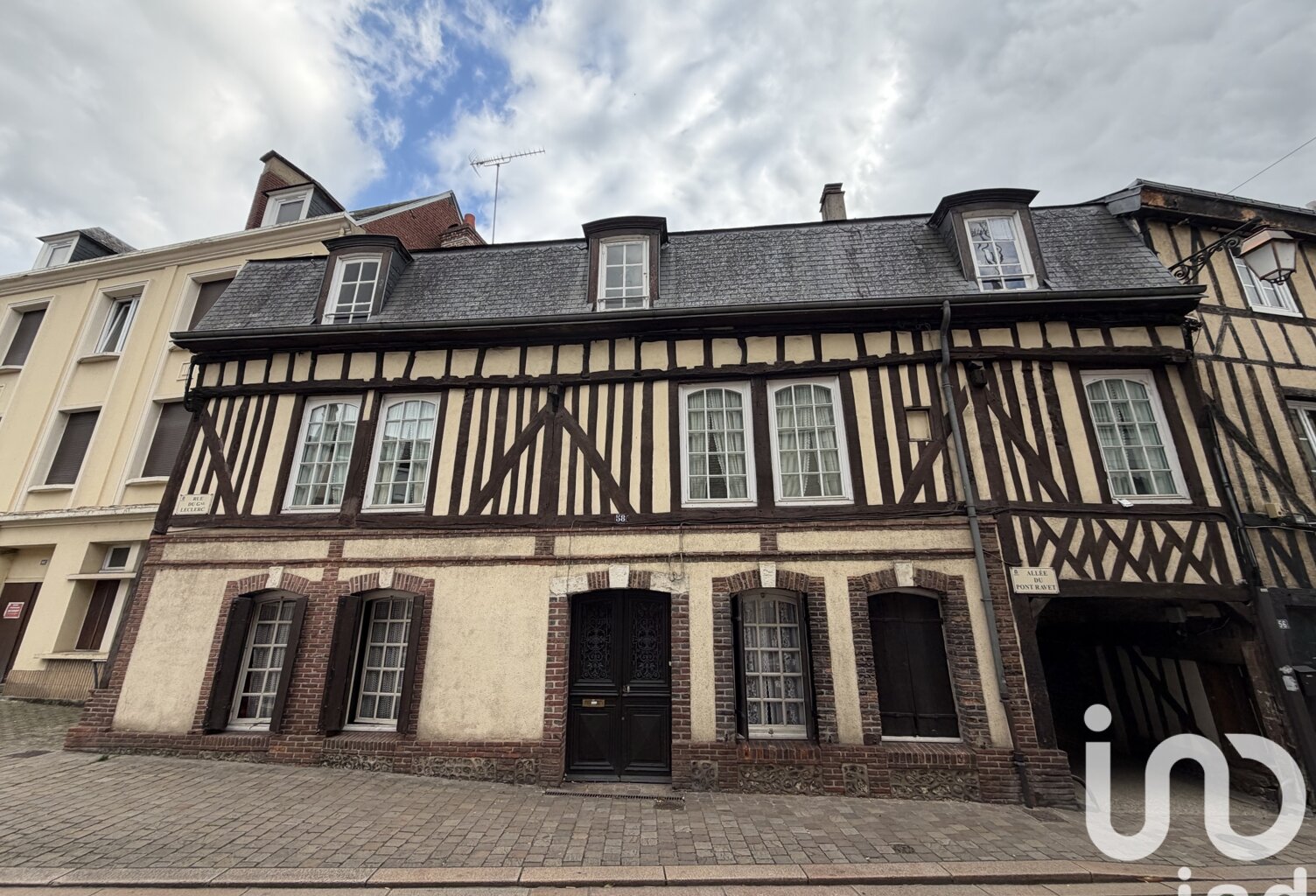 Vente Maison traditionnelle 6 pièces — photo 1