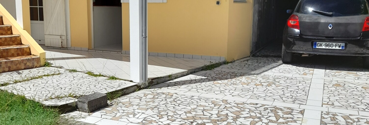 Appartement 3 Pièces 60 m² à louer à Sainte-Anne (97180)