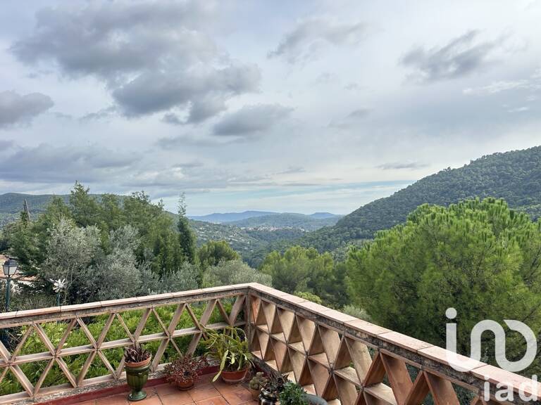 Vente Maison/villa 7 pièces — photo 1