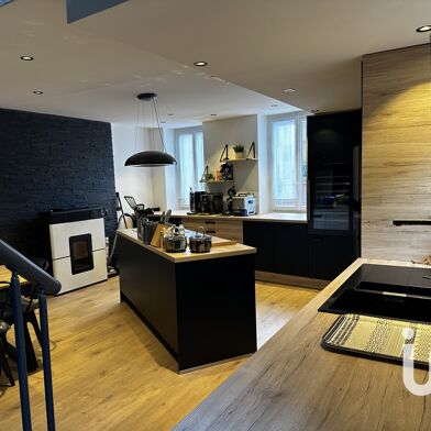 Appartement 4 pièces 239000 €