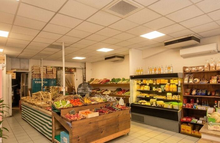 Vente Boutique/Local commercial 80 m&sup2; — photo 2