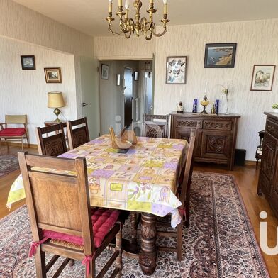 Appartement 5 pièces 229000 €