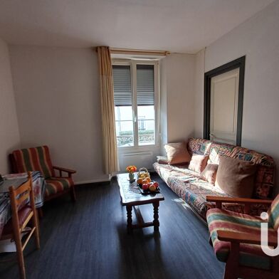 Appartement 4 pièces 145000 €