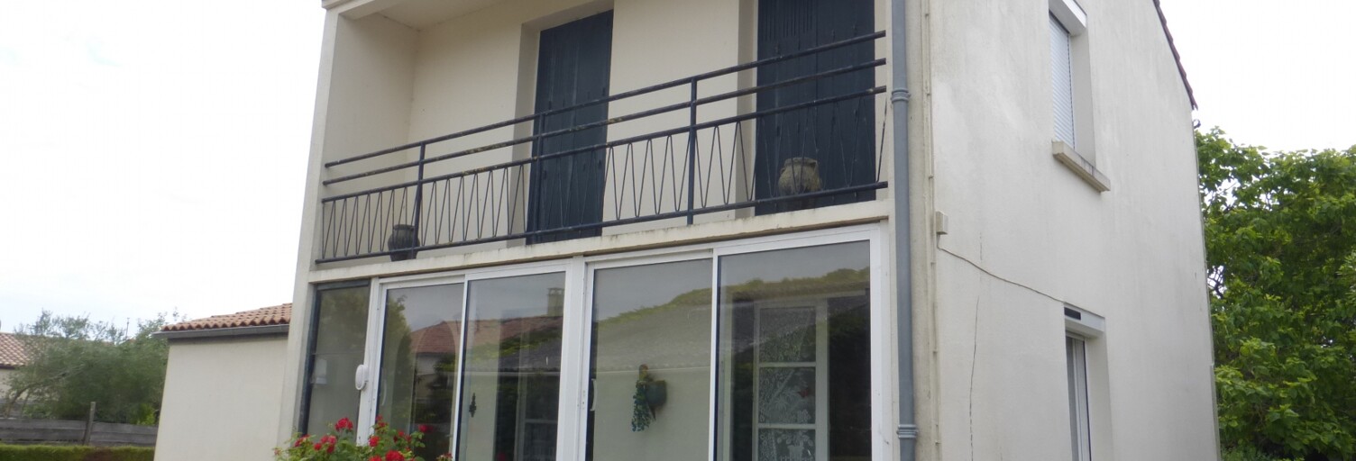 Maison 7 Pièces 118 m² à vendre à Ferrières (17170)