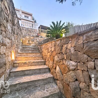 Maison 5 pièces 590000 €