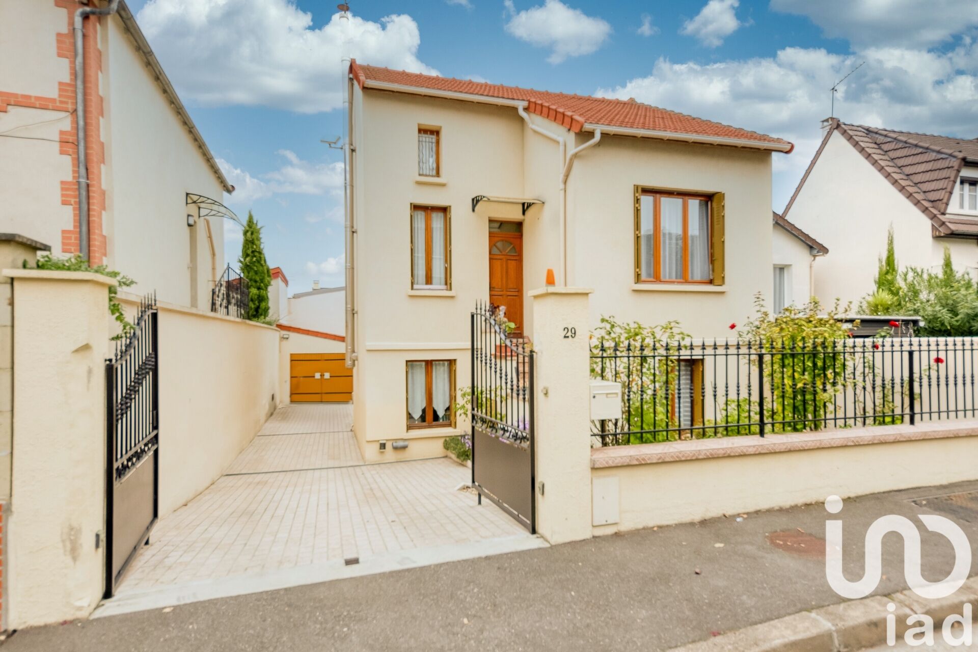 Vente Maison/villa 6 pièces - Photo 2