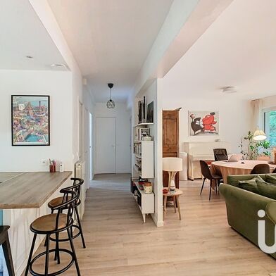 Appartement 4 pièces 315000 €