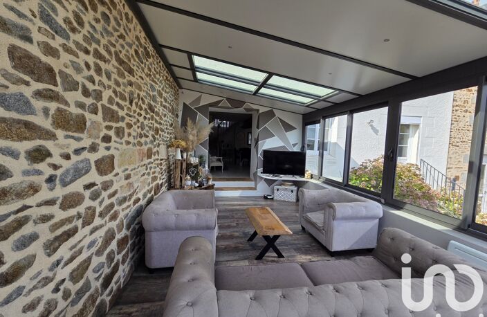 Vente Maison/villa 7 pièces — photo 2
