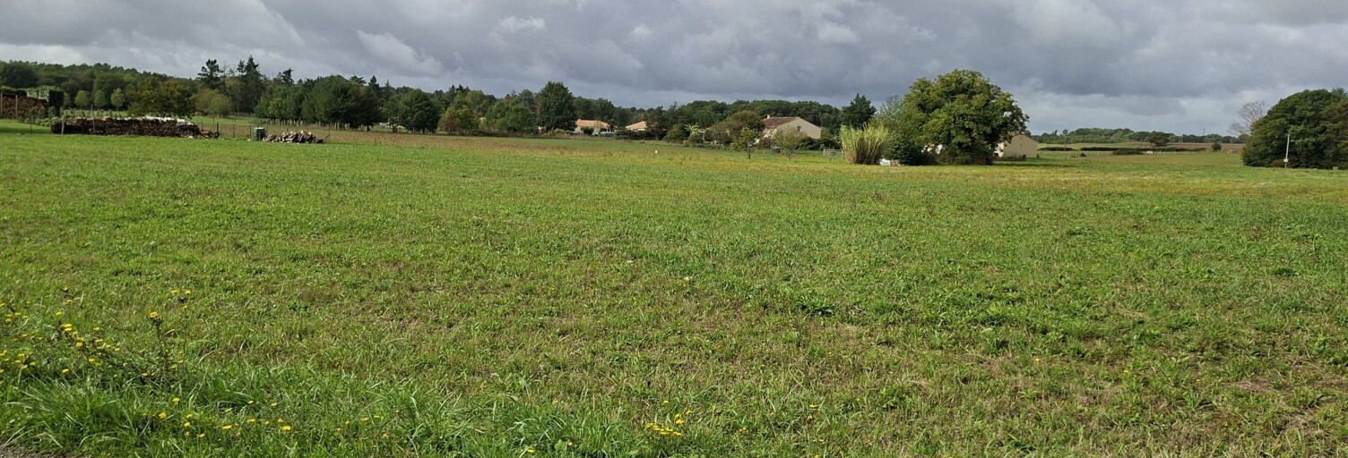 Terrain  1119 m² à vendre à Vouthon (16220)