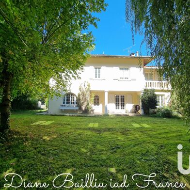 Maison 8 pièces 430000 €