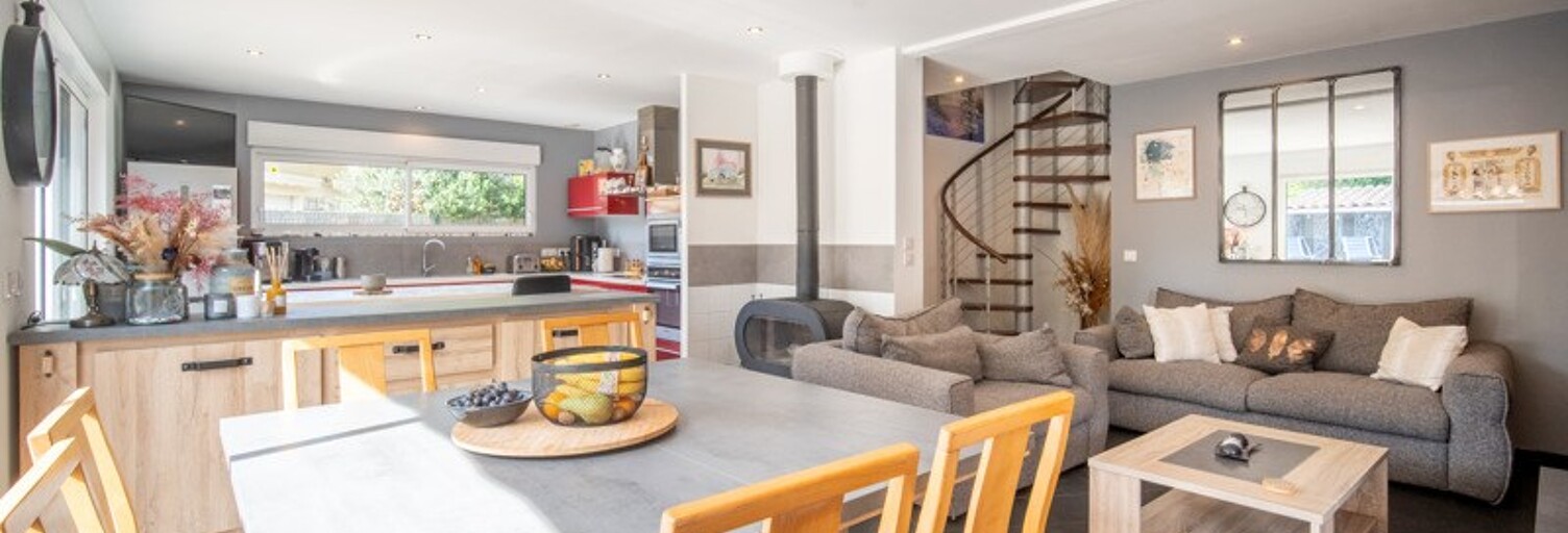 Maison 6 Pièces 160 m² à vendre à Léon (40550)