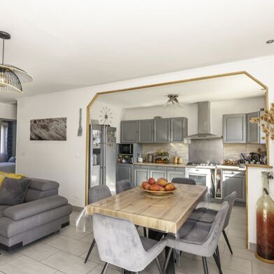 Maison 5 pièces 359000 €