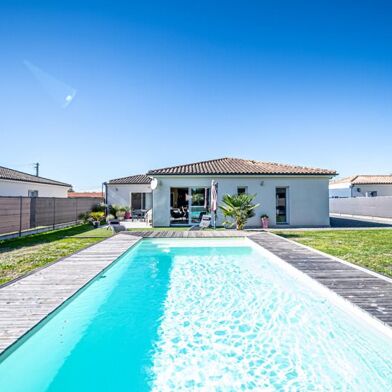 Maison 5 pièces 386000 €