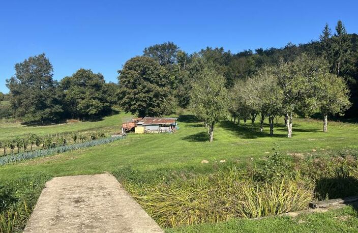 Ferme (tte) de 6 pièces principales — photo 4
