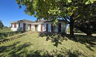 Immeuble   m² à vendre à Jonzac (17500)