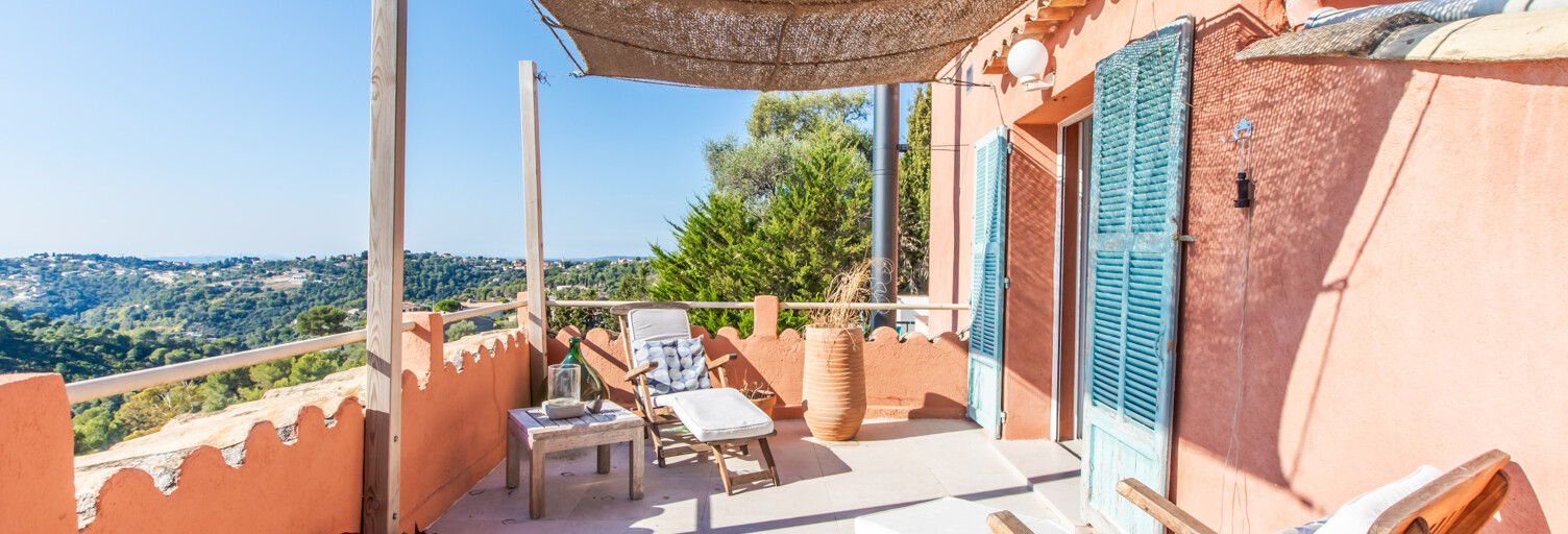 Maison 5 Pièces 136 m² à vendre à Colomars (06670)