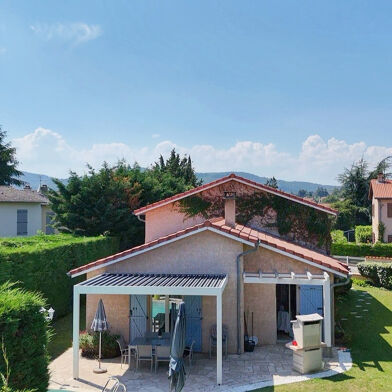 Maison 5 pièces 499100 €