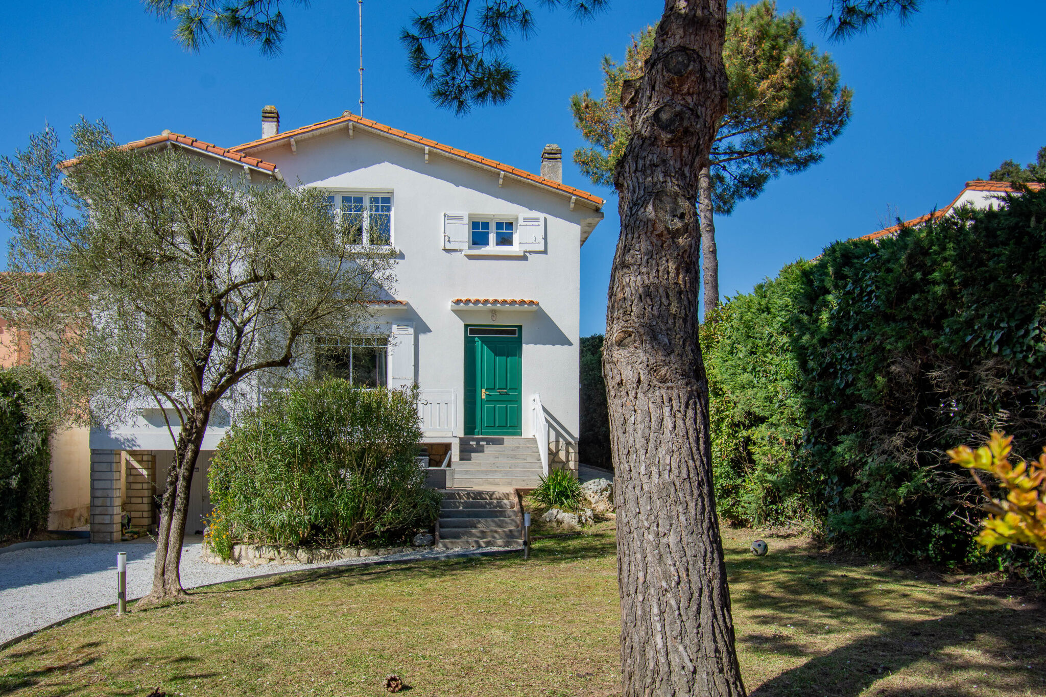 Villa / Maison  T8 à vendre Royan 17200