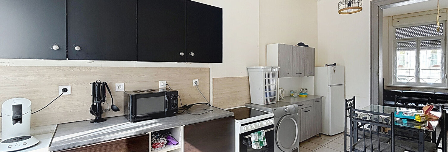 Immeuble  141 m² à vendre à Raismes (59590)