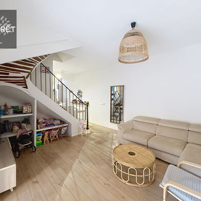 Maison 4 pièces 1595 €