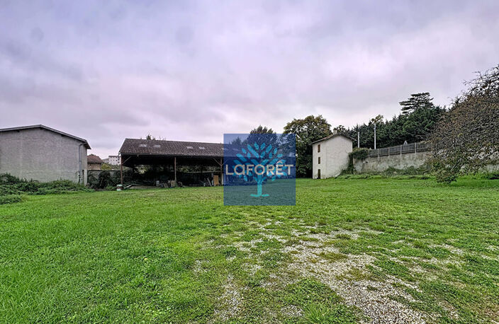 Brignais / Saint-Genis-Laval - Ensemble immobilier sur 2 500 m² de terrain — photo 3