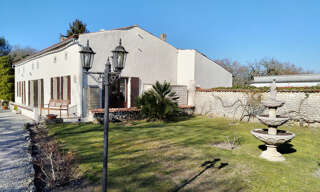 Maison 11 Pièces 294 m² à vendre à Rouffiac (17800)