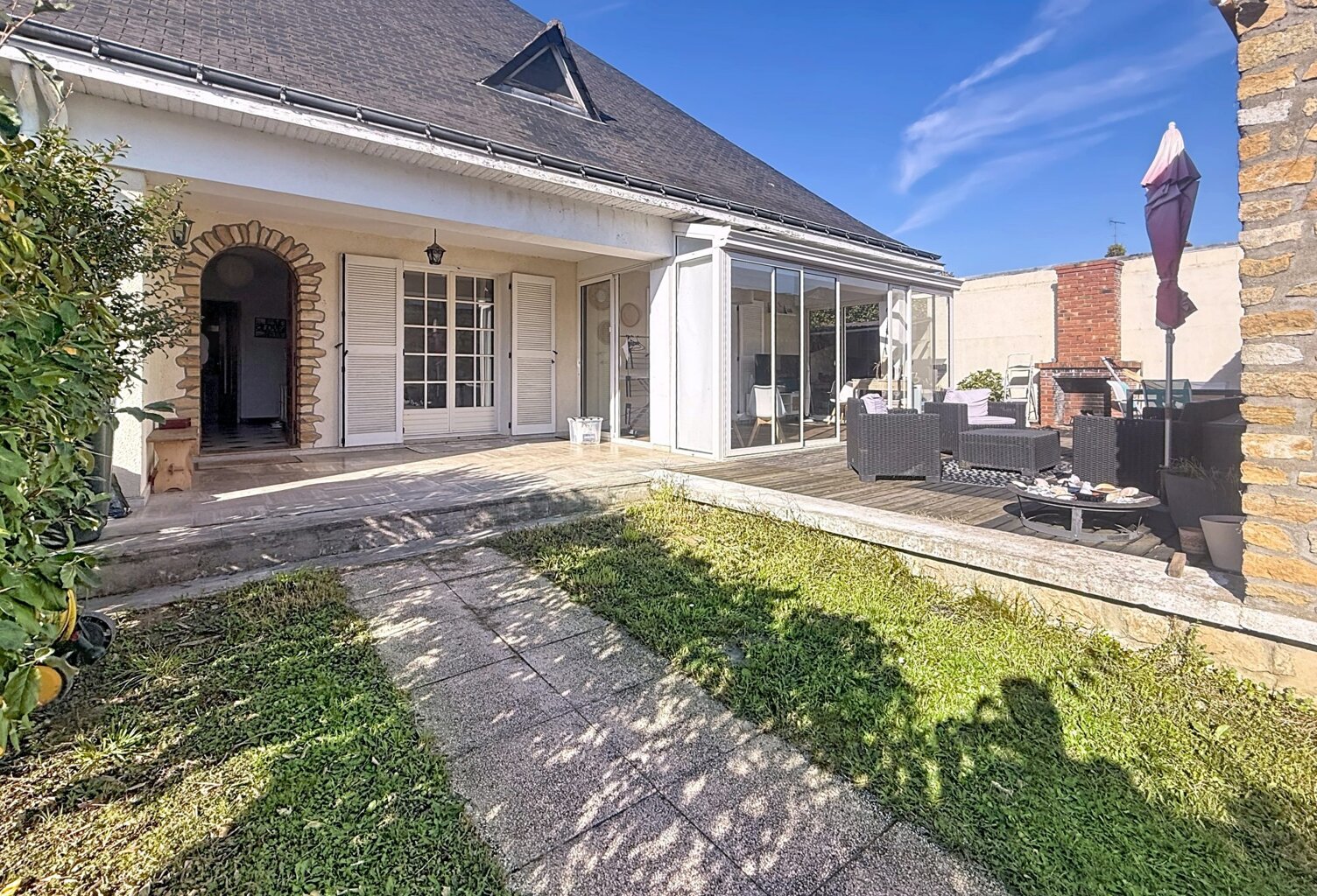 EXCLUSIVITE ! PLAIN PIED CENTRE VILLE — photo 1