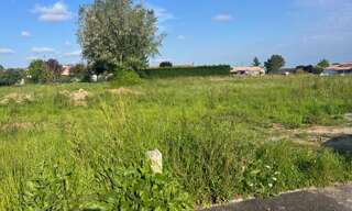 Terrain  691 m² à vendre à Sainte-Colombe-en-Bruilhois (47310)