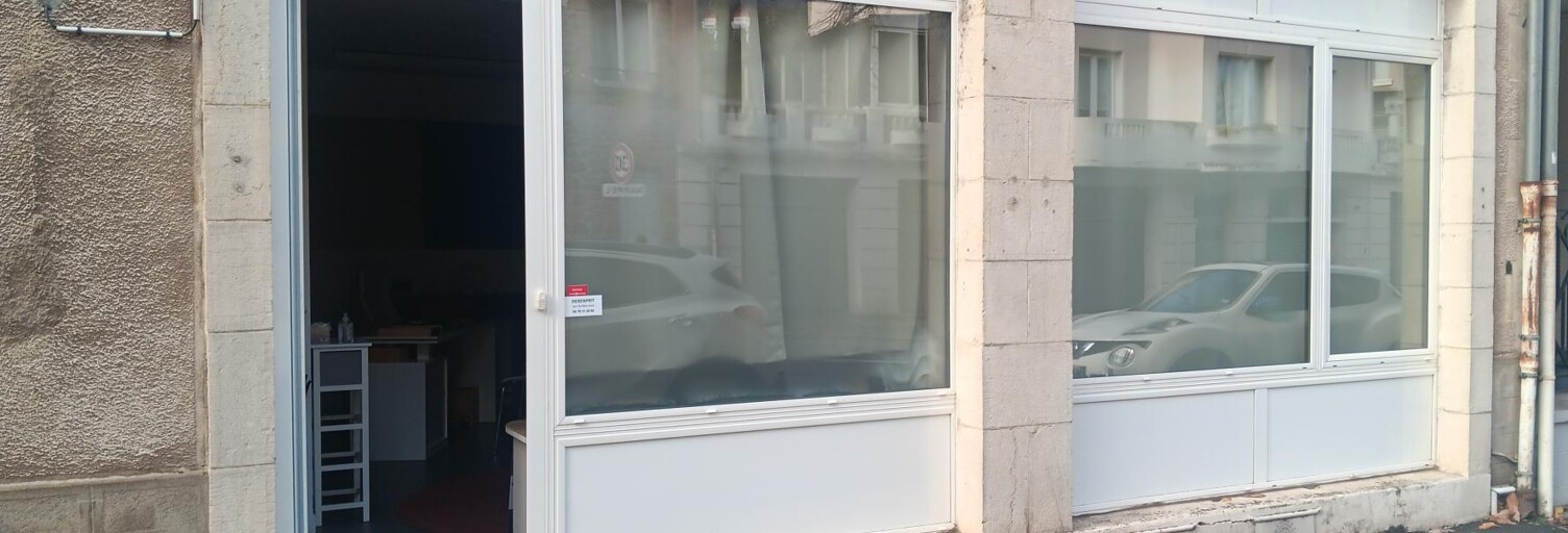 Commerce  34 m² à louer à Rodez (12000)
