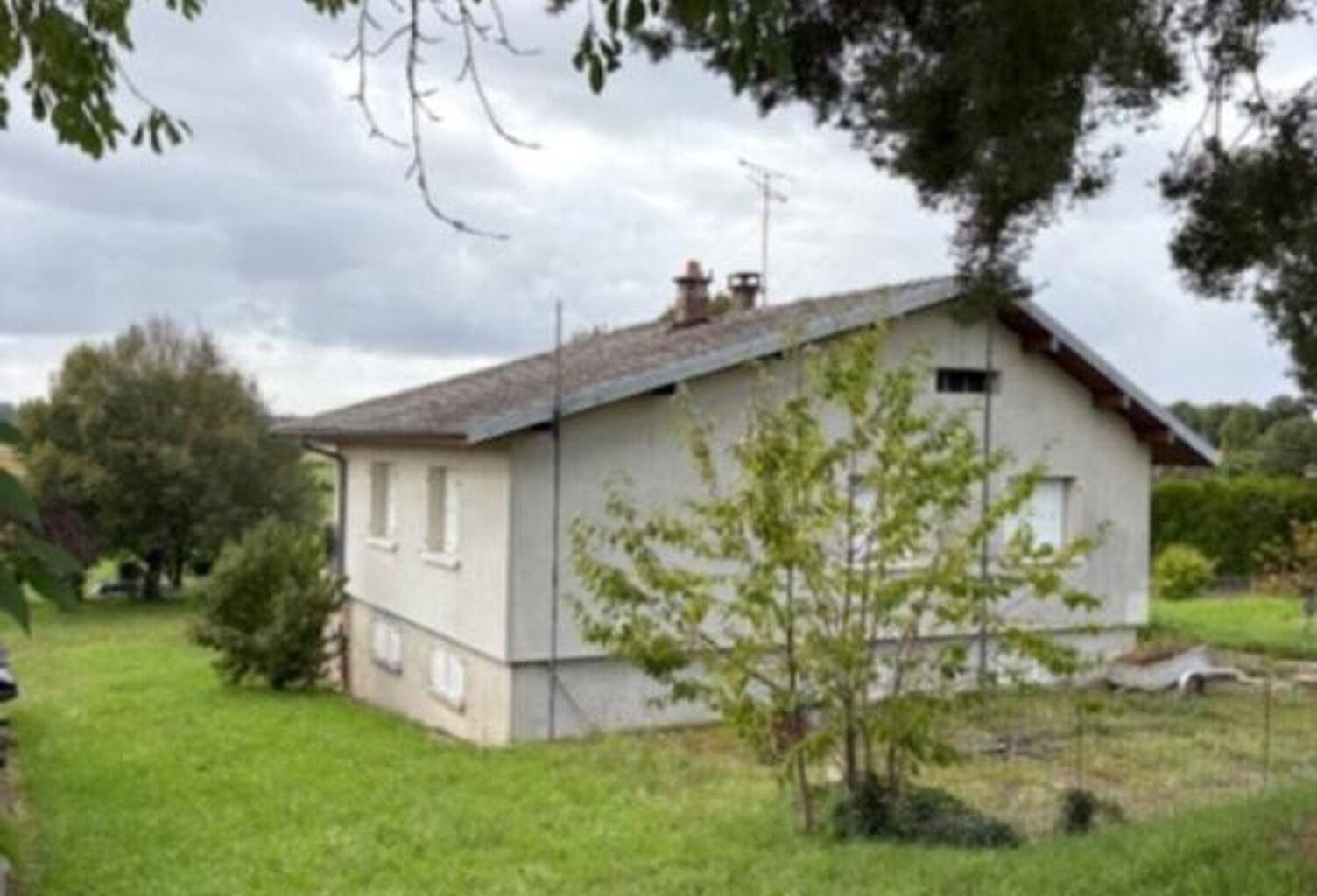 Maison Beaujeu Saint Vallier Pierrejux Et Quitteur 4 pièce(s) 119 m2 — photo 1