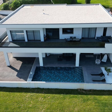 Maison 7 pièces 799000 €