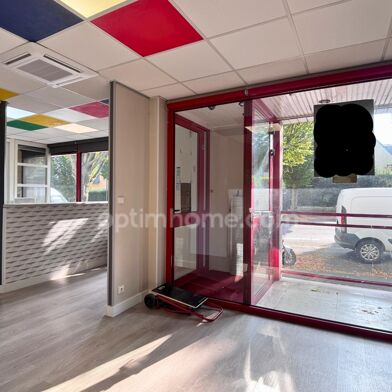 Bureau 8 pièces 299000 €