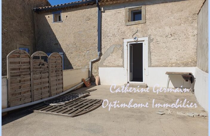 A Laure Minervois (11), à vendre – Ensemble immobilier à rénover entièrement — photo 4