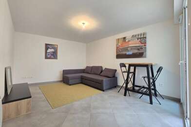 Appartement 2 pièces 720 €