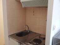 31 JEAN PERROT - STUDIO AVEC BALCON — photo 3