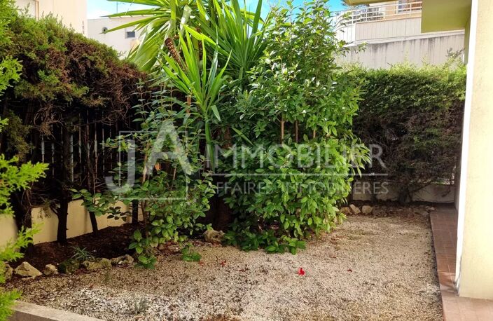 NICE QUARTIER DES POÈTES — photo 3