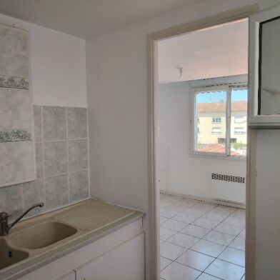 Appartement 1 pièces 670 €