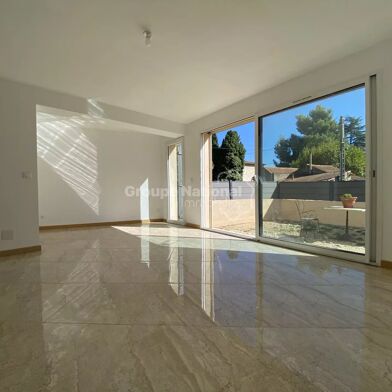 Appartement 4 pièces 330000 €