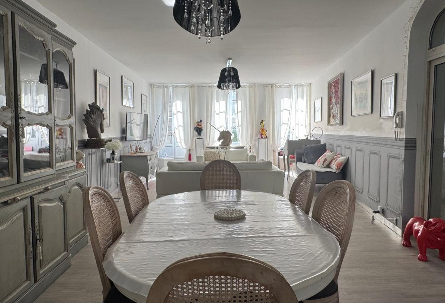 Appartement Hyper centre ville Rochefort, 3 chambres avec extérieur — photo 1