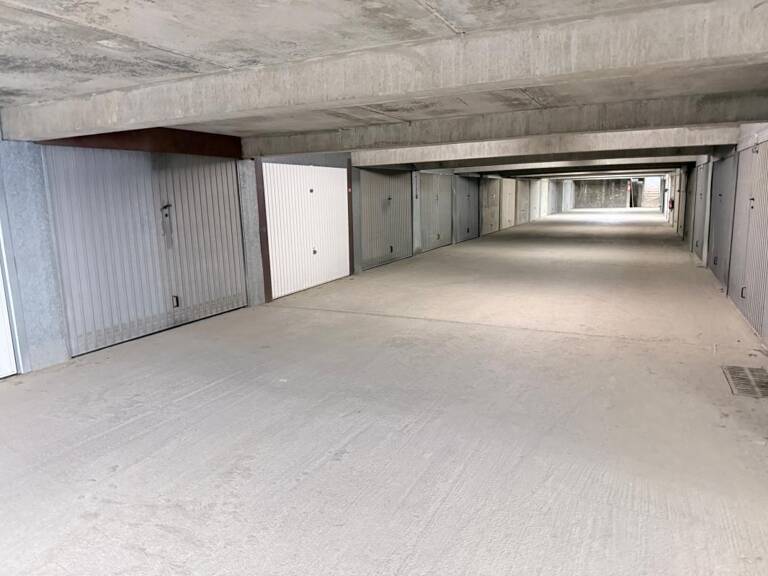 Parking À Vendre — photo 1