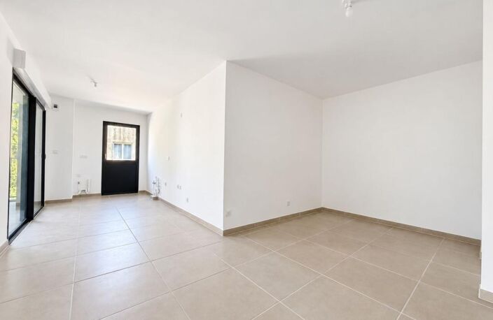 Appartement T3 neuf avec terrasse et parking — photo 4