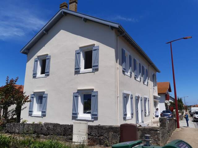 Maison À Vendre — photo du bien