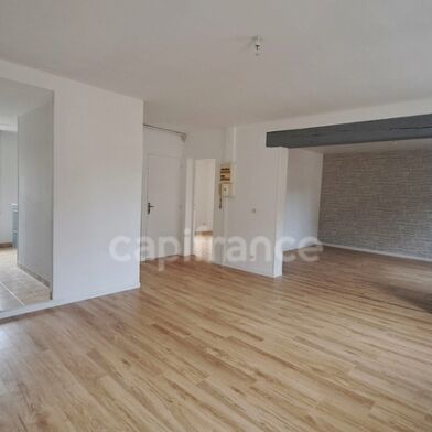 Appartement 6 pièces 123000 €