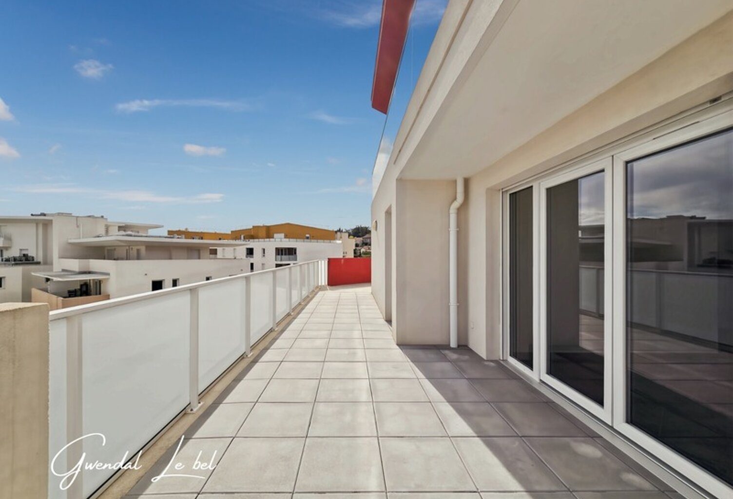 Appartement T3 NIMES (30) — photo 1