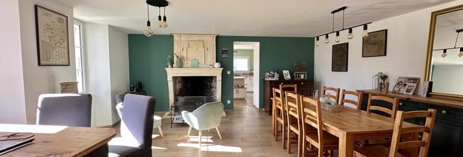 Maison 7 Pièces 186 m² à vendre à Guimps (16300)